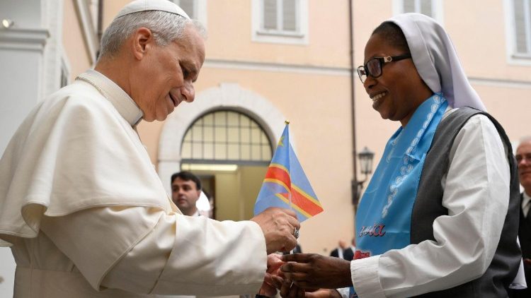 திருஅவையின் வாழ்விலும் தலைமையிலும் பெண்களின் பங்களிப்பு